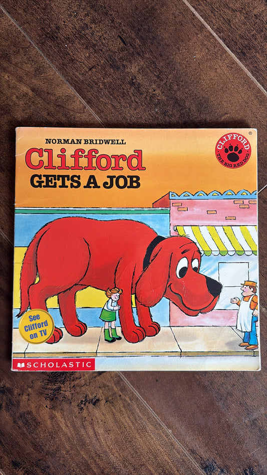 Clifford Gets a Job